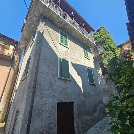 La Casa Dell'artista - View * Bellano